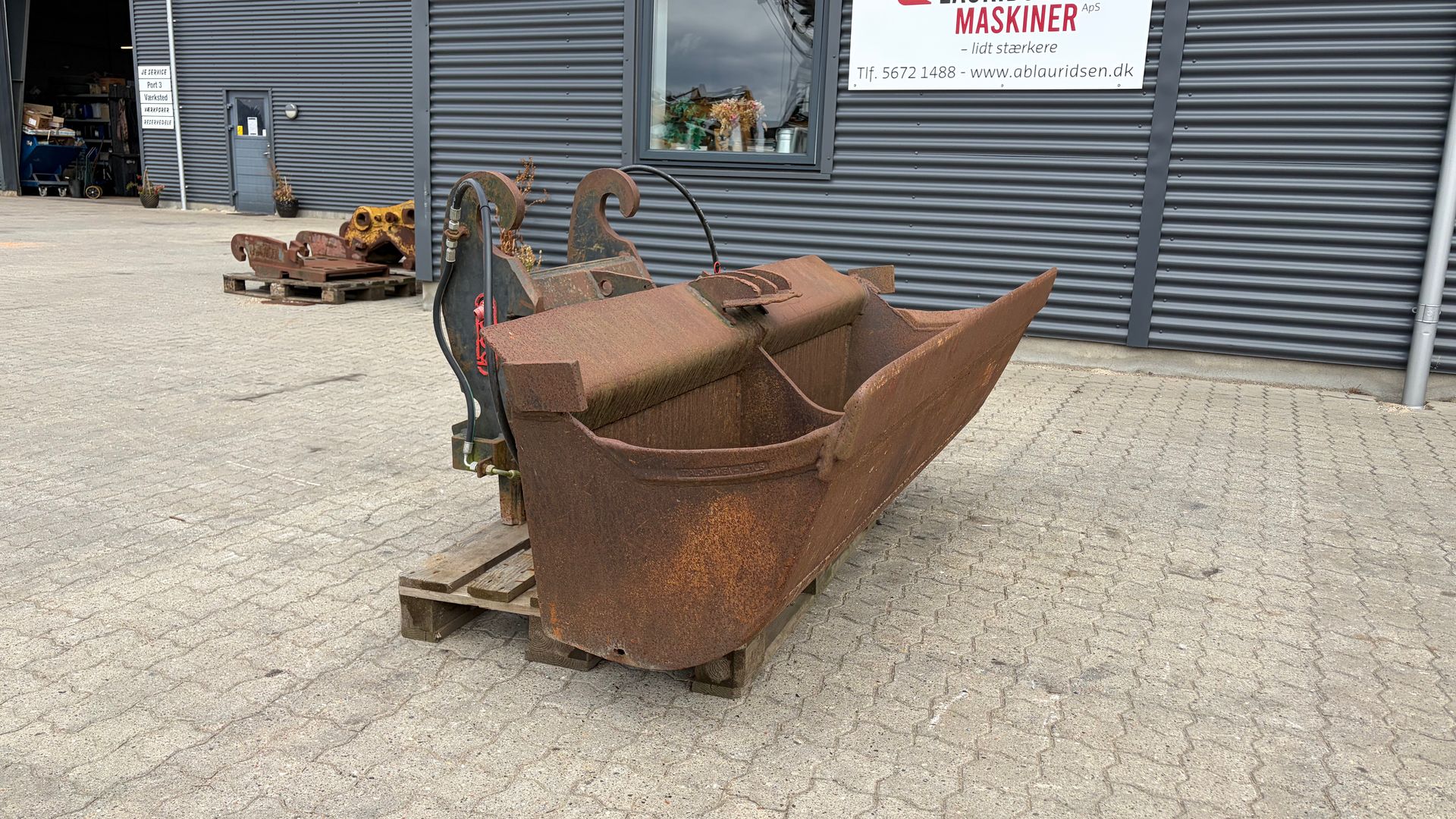 Beco 200 cm Kip-planer skovl Kraftig Beco hydraulisk Kipbar Planerskovl - CW40 skifte