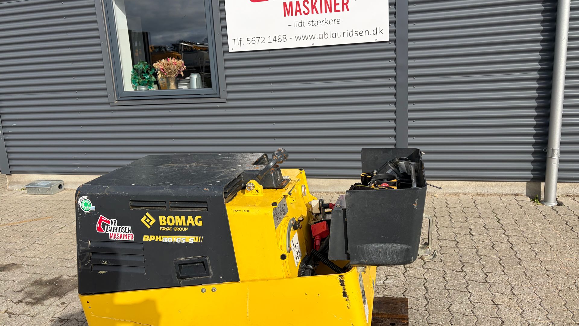 Bomag BPH 80/65 S Super stærk og fjernbetjent pladevibrator