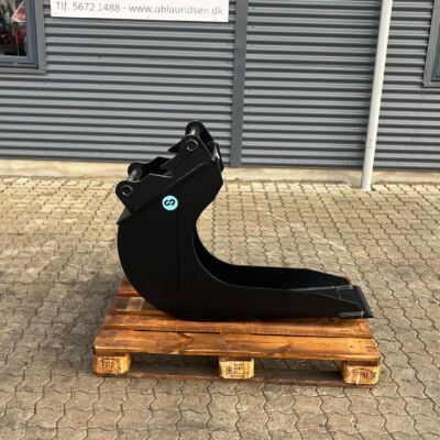 CP Skovl DEMO 30cm lerskovl med Hydrema