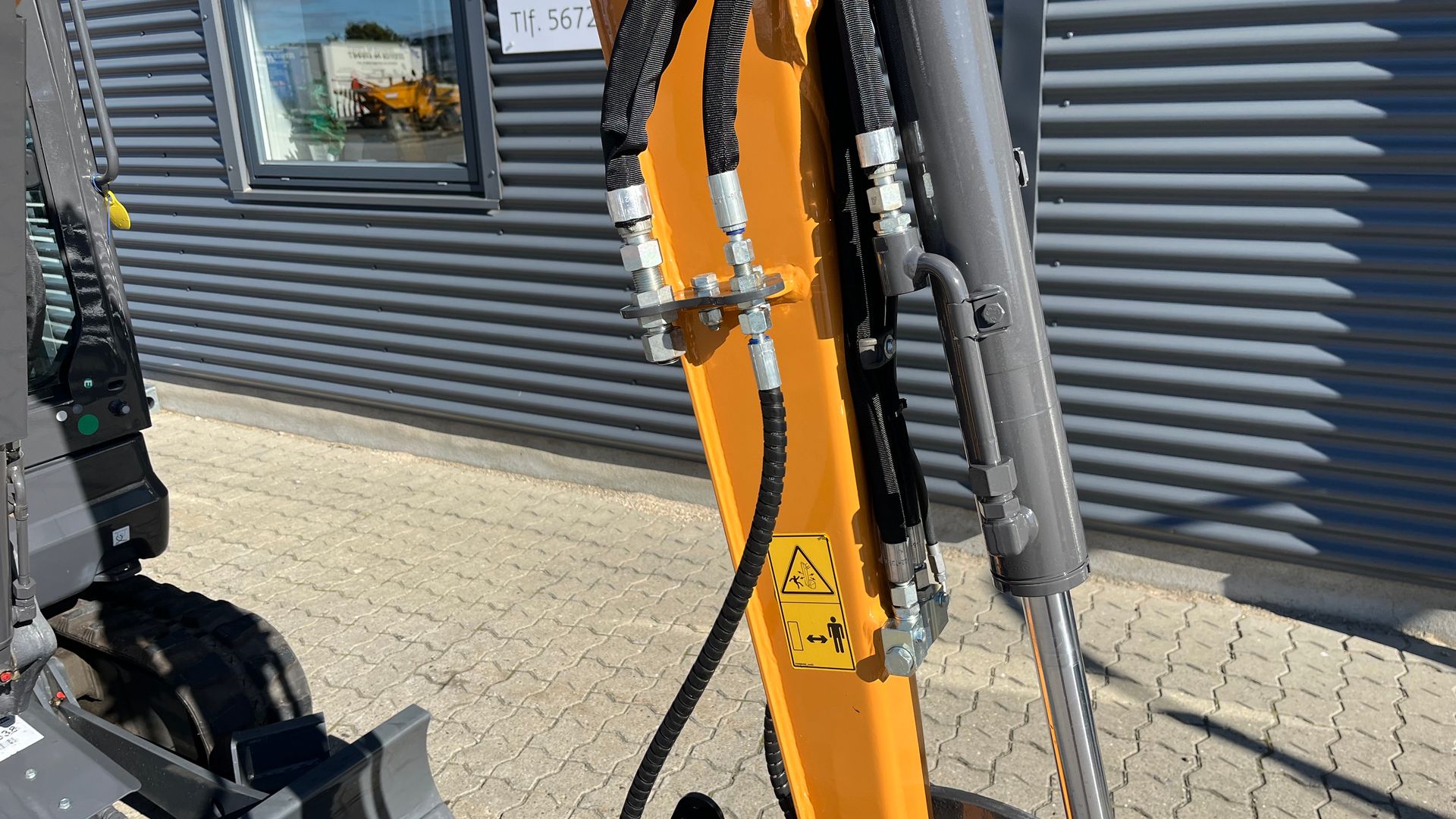 Case CX19D Fabriksny maskine klar til brug.