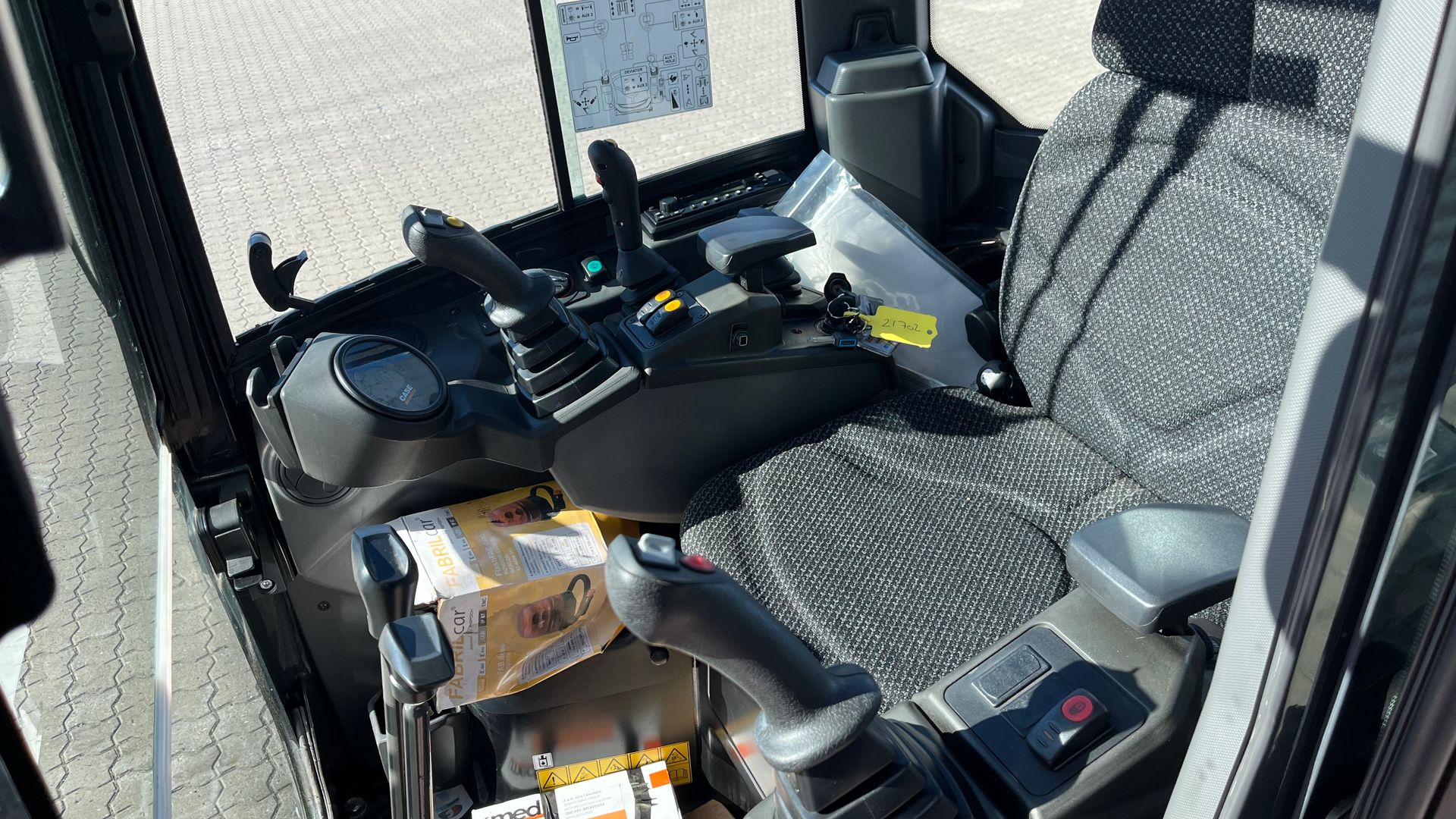 Case CX19D Fabriksny maskine klar til brug.