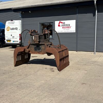 Caterpillar G320B-D Caterpillar G320B-D Sortergrab med CW40 ophæng – Årgang 2012