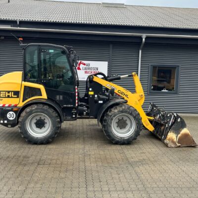 Gehl AL750 5tons læsser med 4i1 skovl