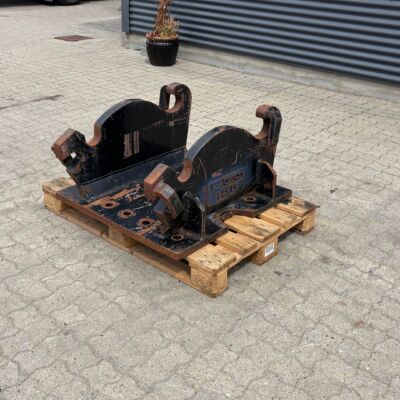 – – – Verachtert CW45 Verachtert CW45 adapterplade til hammer/grab