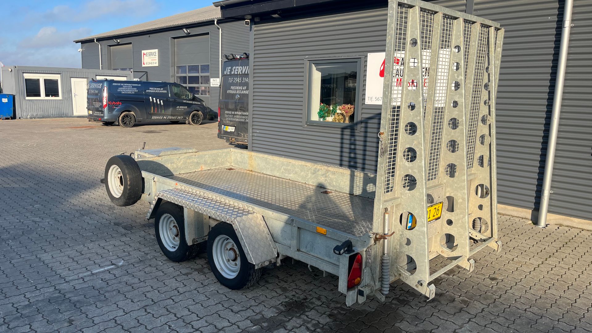 Ifor Williams gp126 3500kg maskintrailer med lang/høj læsserampe