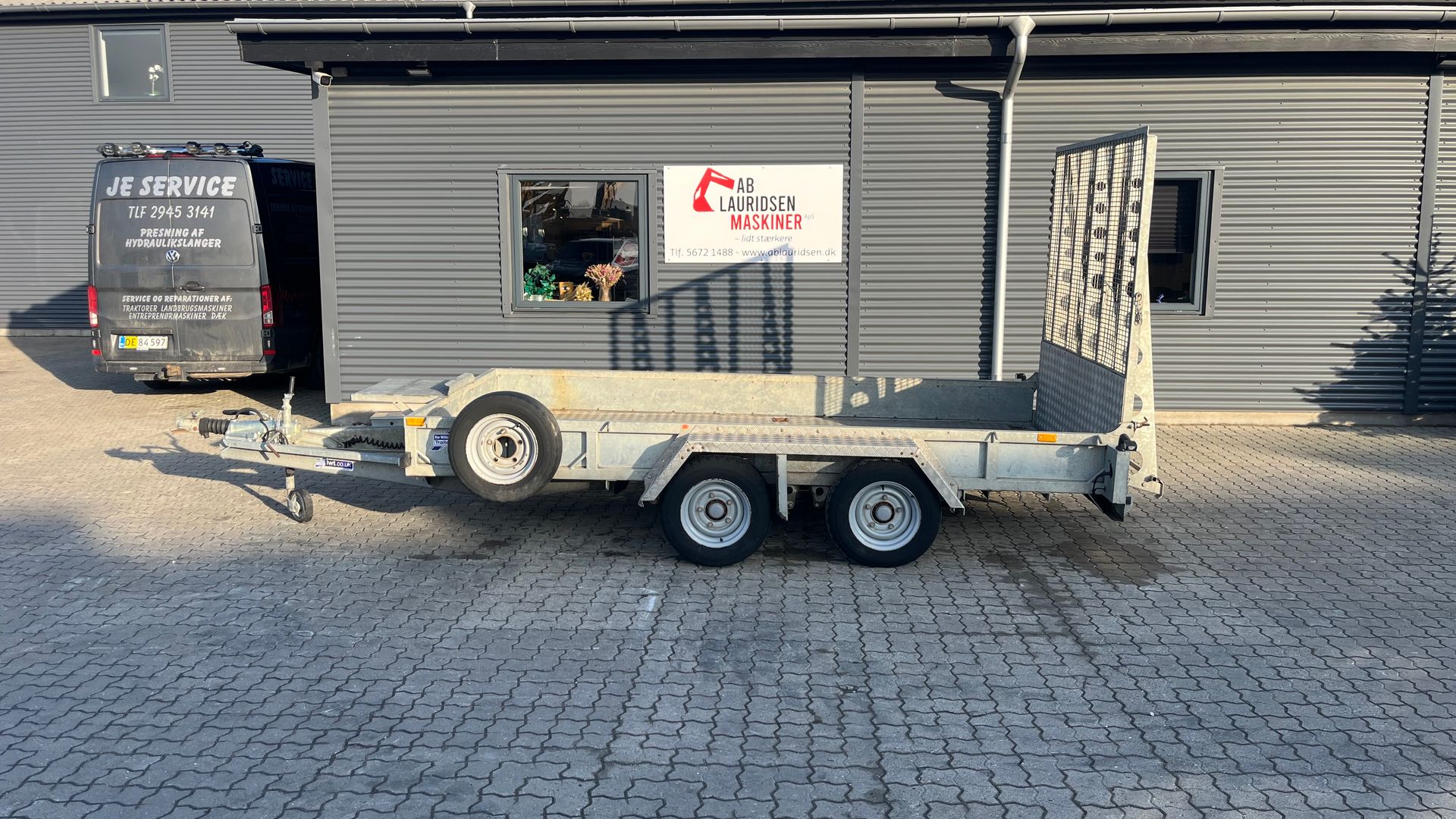 Ifor Williams gp126 3500kg maskintrailer med lang/høj læsserampe