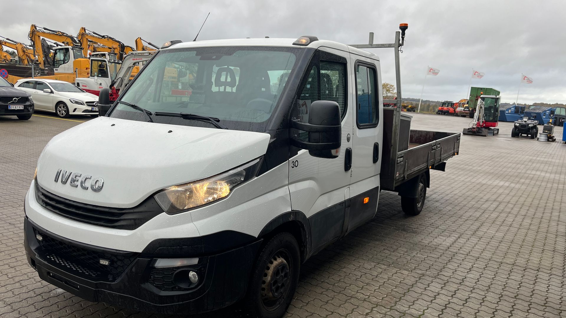 Iveco 35S18 3,0D wb4100 dobbel kabine