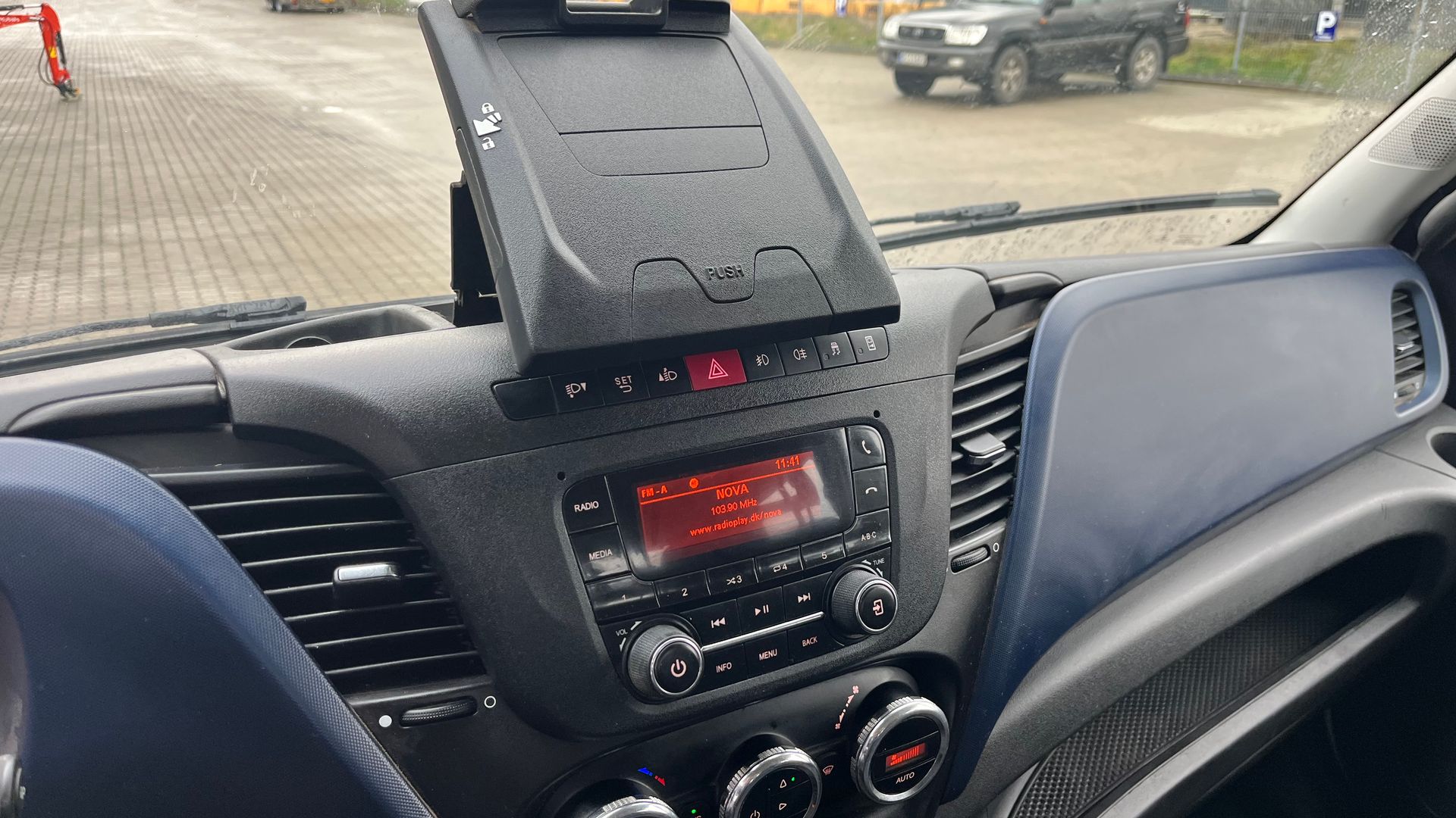 Iveco 35S18 3,0D wb4100 dobbel kabine