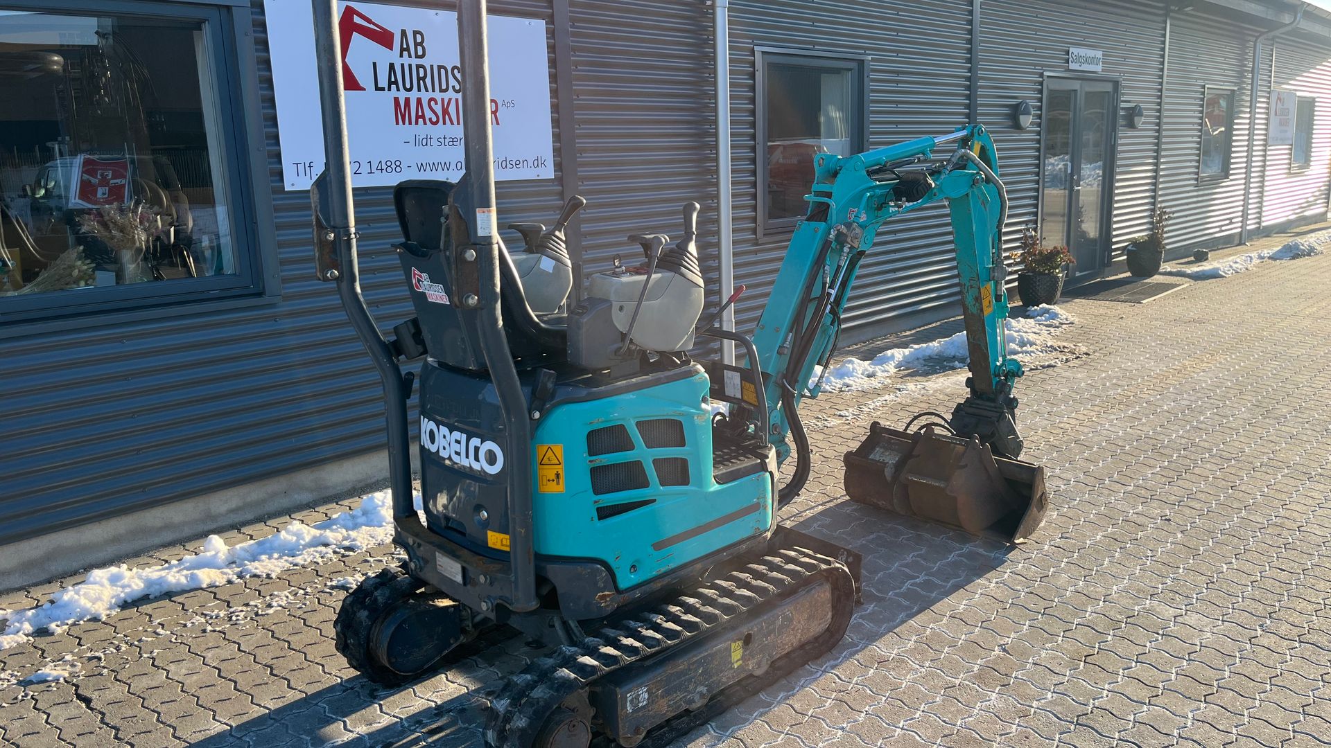 Kobelco SK10SR 3 skovle