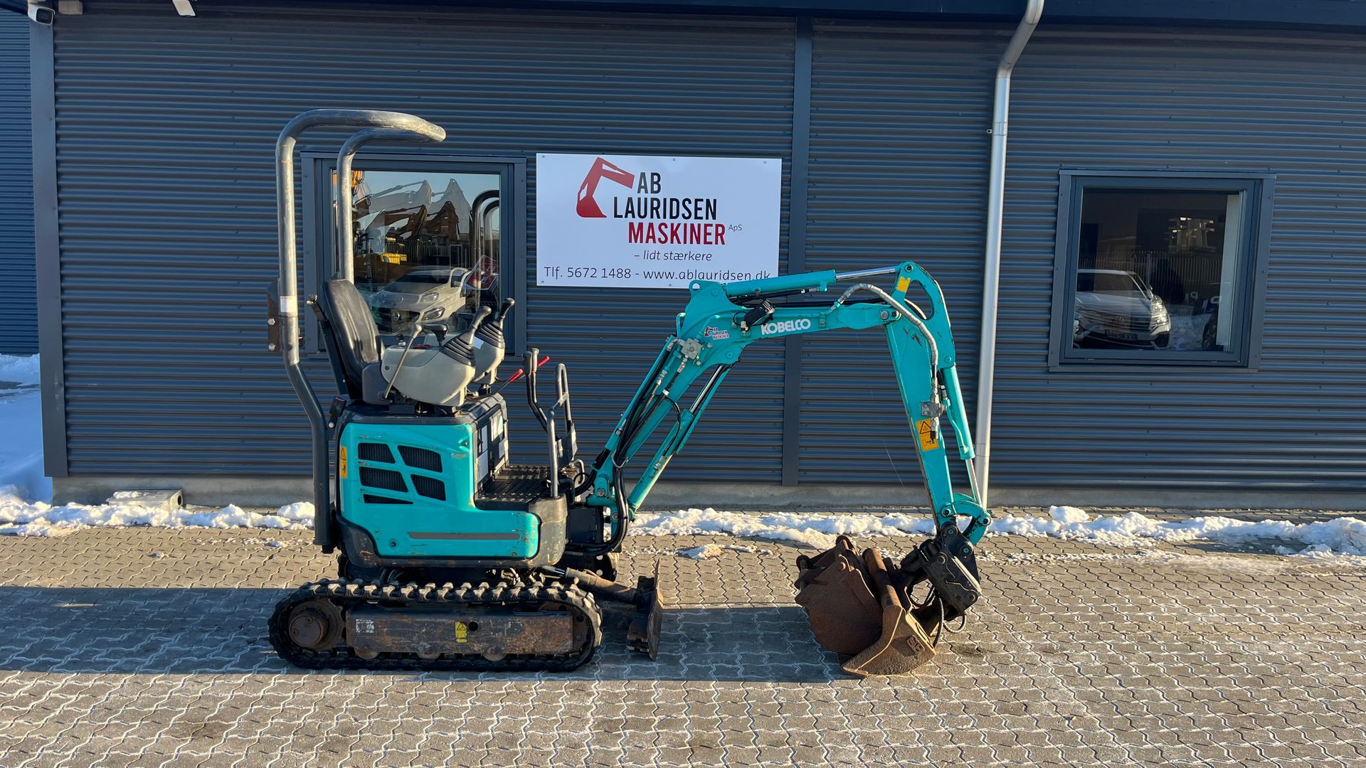 Kobelco SK10SR 3 skovle