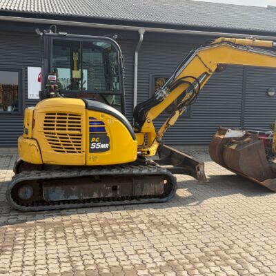 Komatsu PC55MR-5 hydremaskifte og 3 skovle