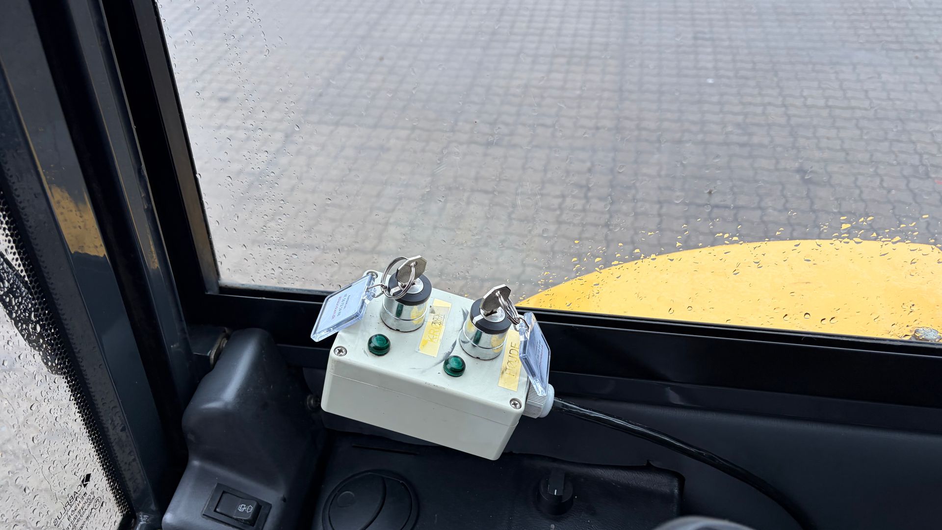 Komatsu PC22MR-3 Komplet og robust skovlpakke fra JST. (krøje stop + højde stop)
