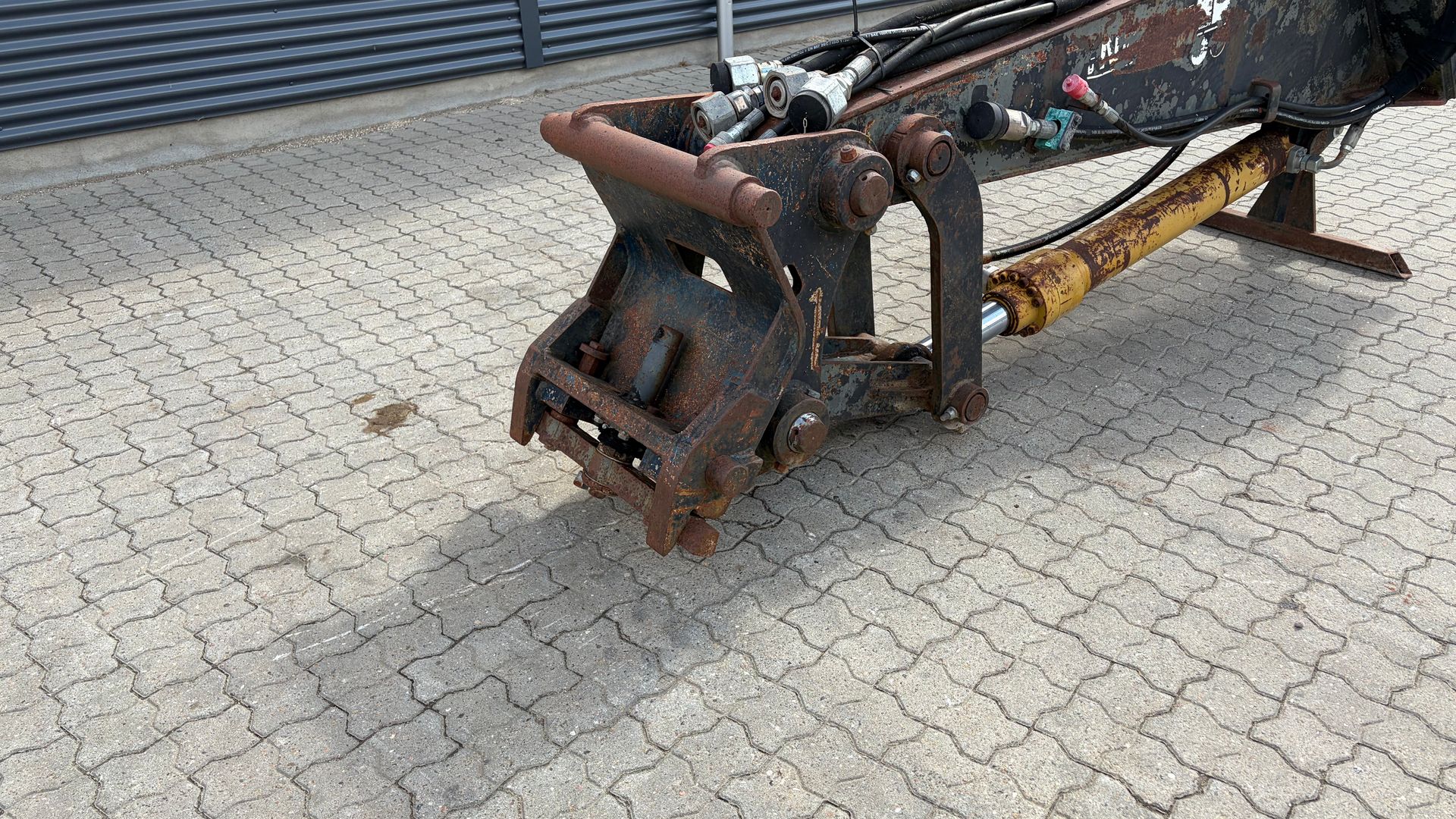 - - - Kraftig hydraulisk forlængerarm / Rævearm - CW40 til CW40