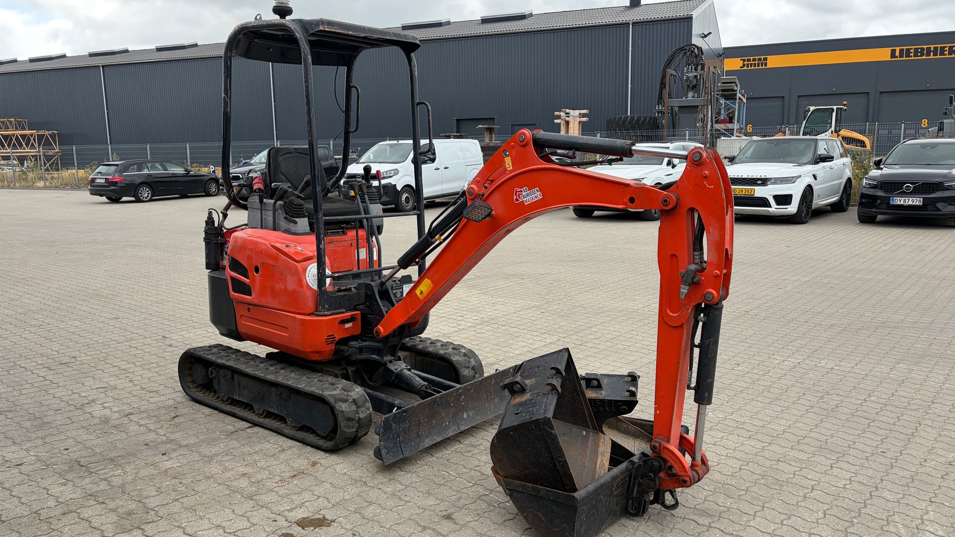 Kubota U17 Hybrid Kubota U17-3α El-Hybrid - Årg. 2017 - Kun 909 timer - Beco skifte & 3 skovle