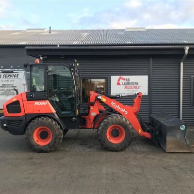 Kubota R090 Centralsmørring Skovl Og Gafler