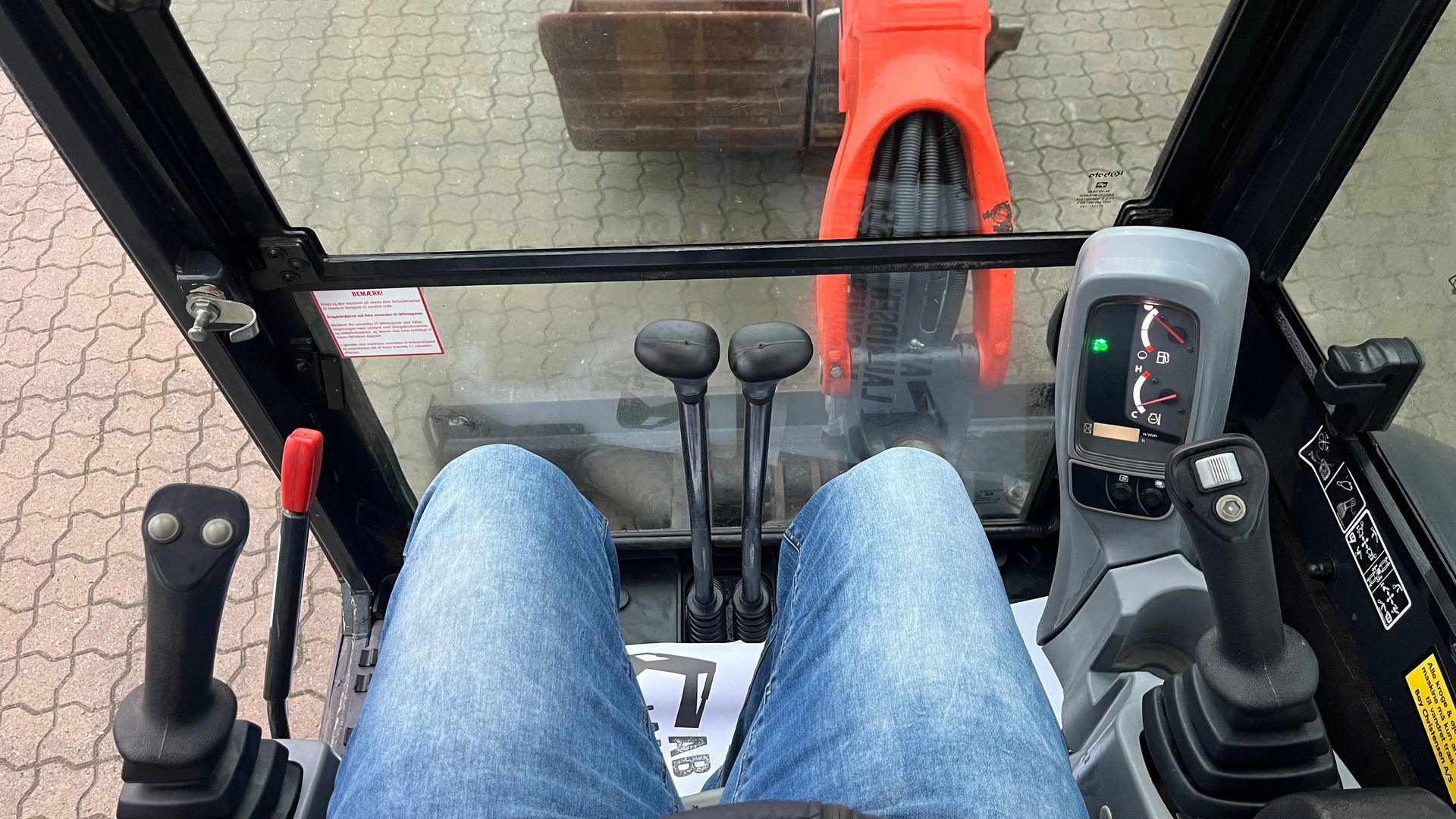 Kubota u27 Nyere tiltman og 3 skovle