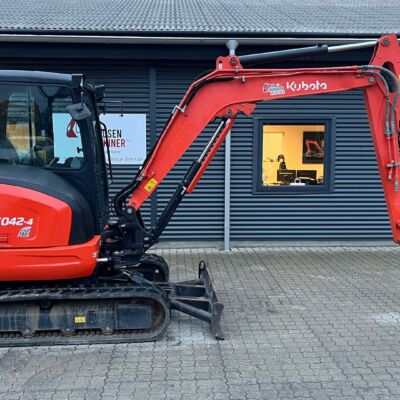 Kubota Kx042-4 Hydraulisk s40 + graveskovl