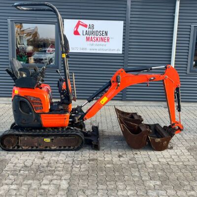 Kubota U10-3 Halvautomatisk s30 fæste og 3 skovle.