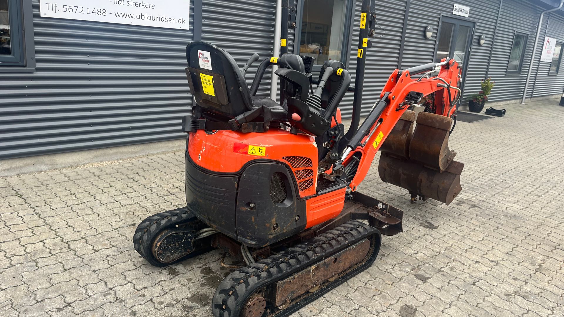 Kubota U10-3 SL Monteret med Udskudsarm