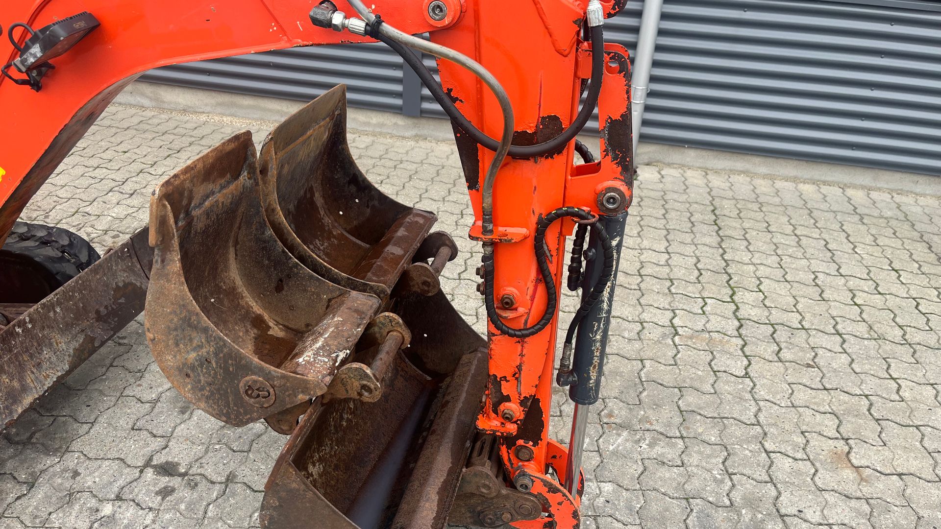 Kubota U10-3 SL Monteret med Udskudsarm