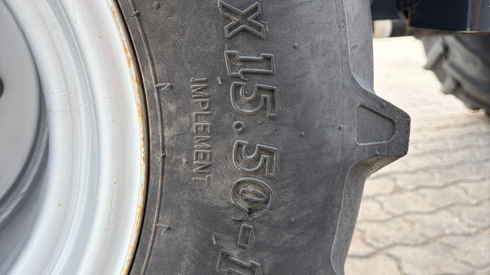 Kubota RT260-2 skovl og pallegafler