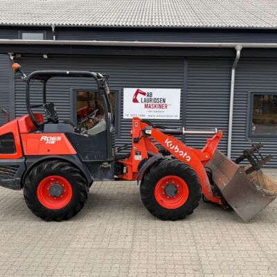 Kubota R065HW Skifte: Volvo L30