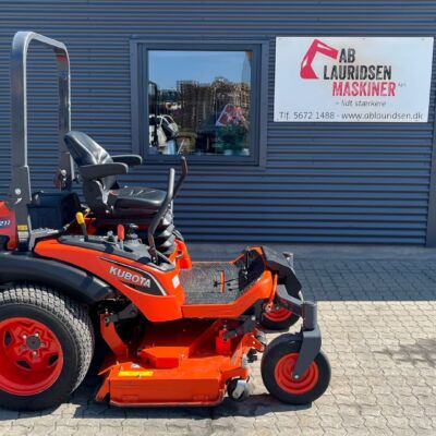Kubota ZD1211 Kubota ZD1211 ZeroTurn
