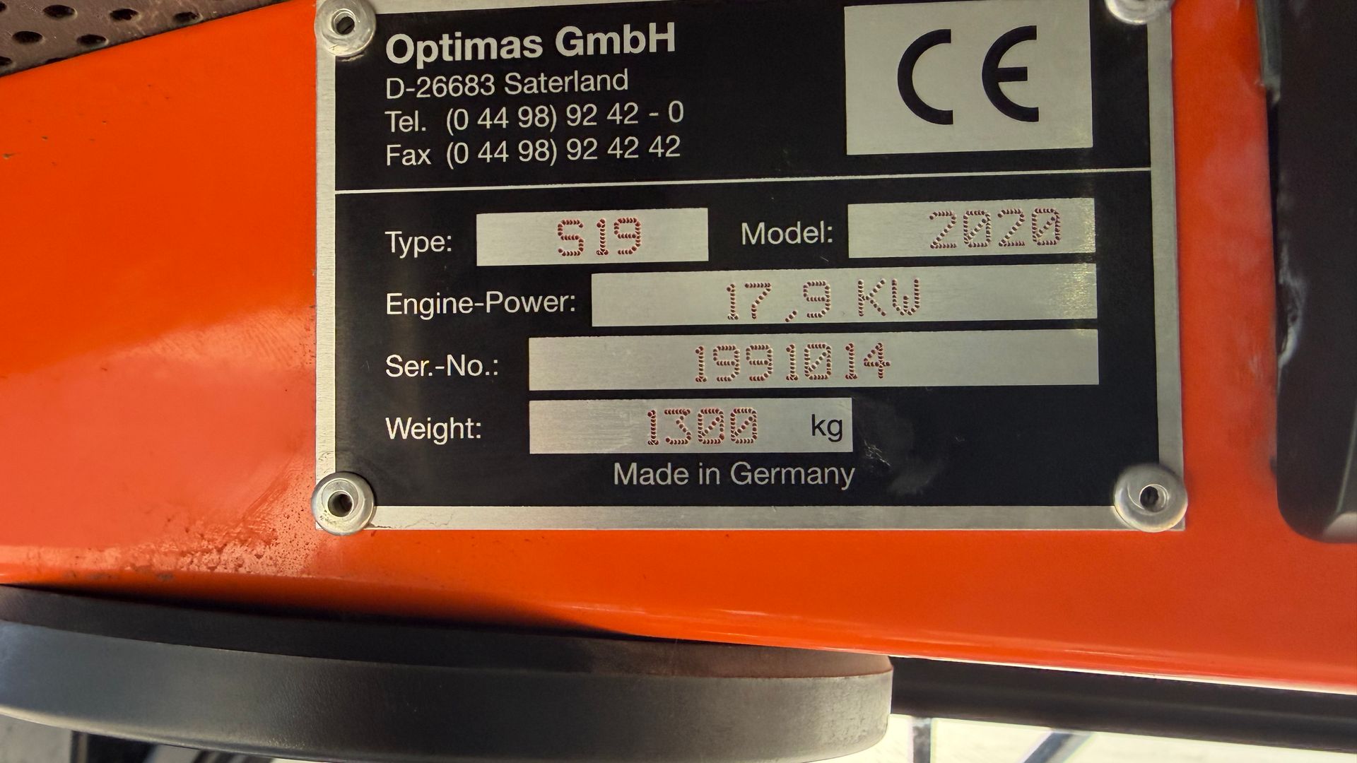 Optimas PaveJet S19 Fliselægningsmaskine med hydrauliske brolægningsgreb (stentang)