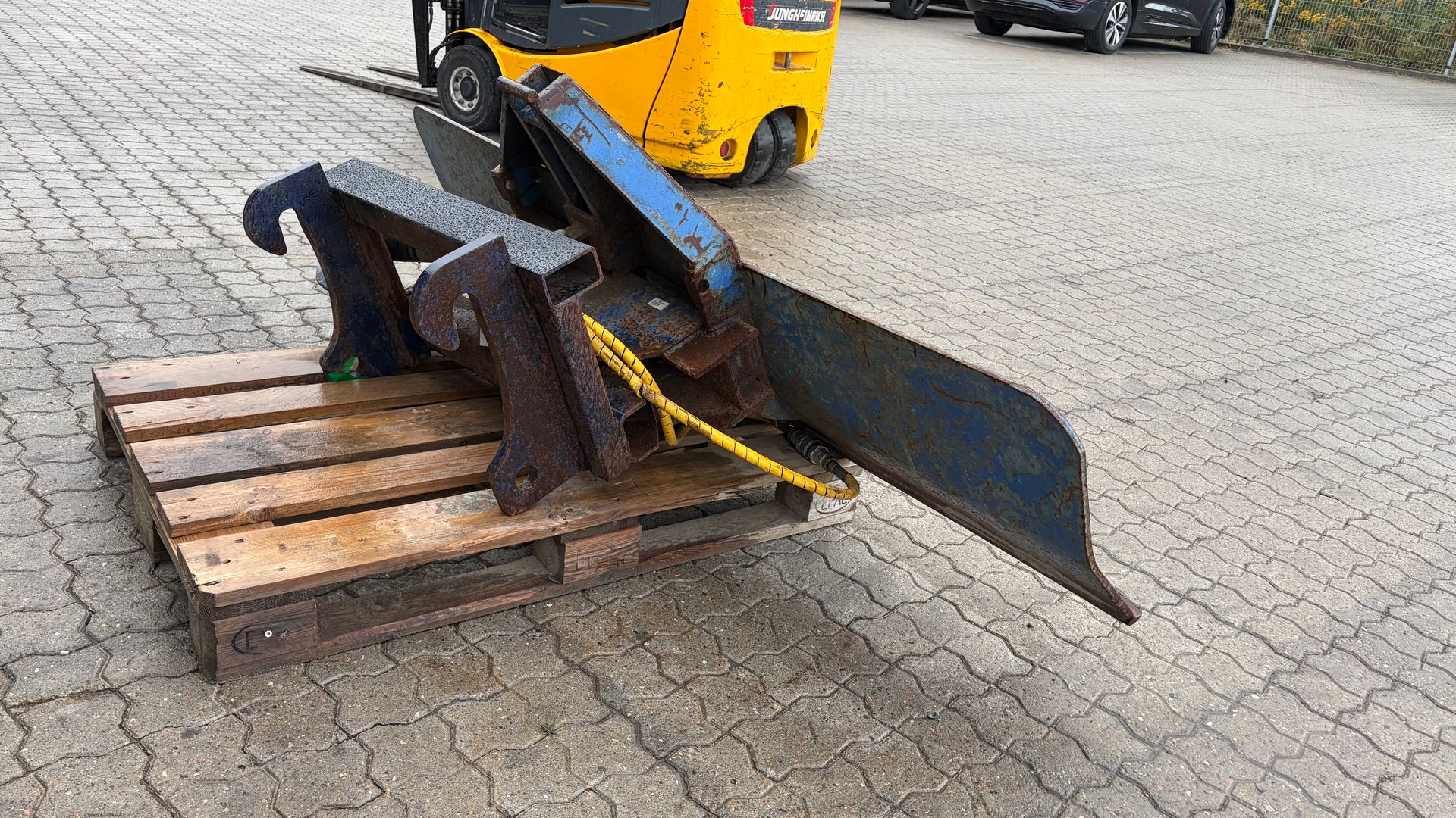 Rationel Dozerblad 2 meter med Giantfæste og hydraulisk dreje