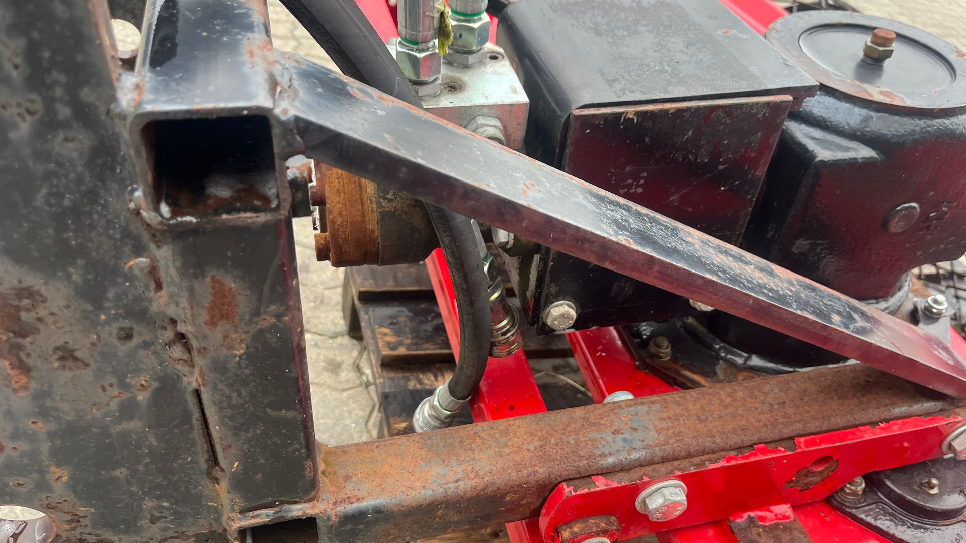 - - - 165cm Hydraulisk rotorharve til minilæsser