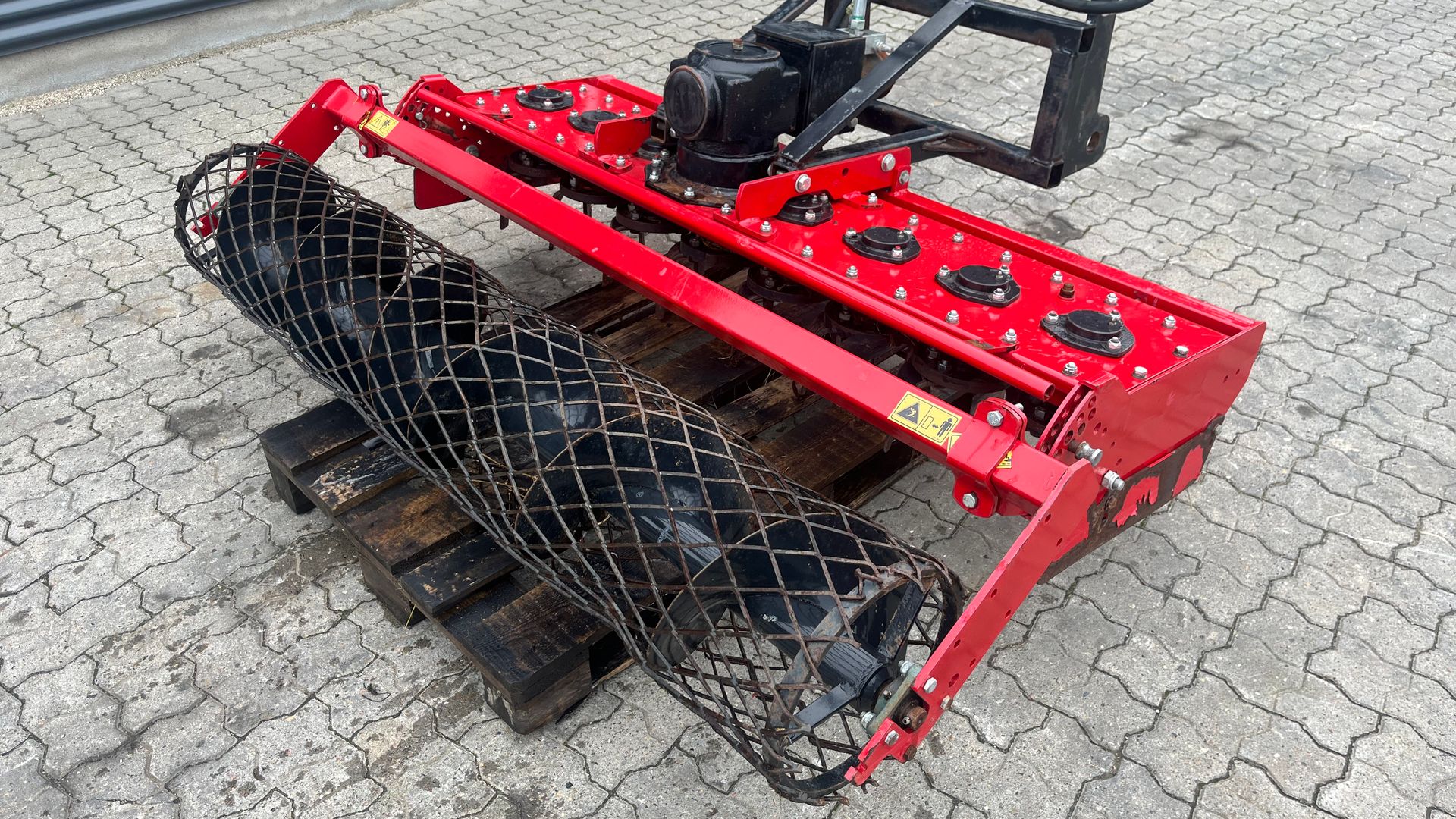 - - - 165cm Hydraulisk rotorharve til minilæsser