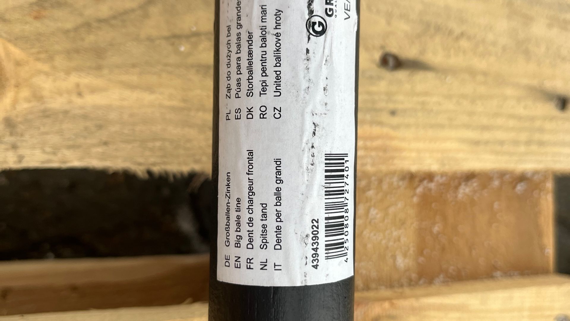 - - - Ballespyd med Volvo fæste