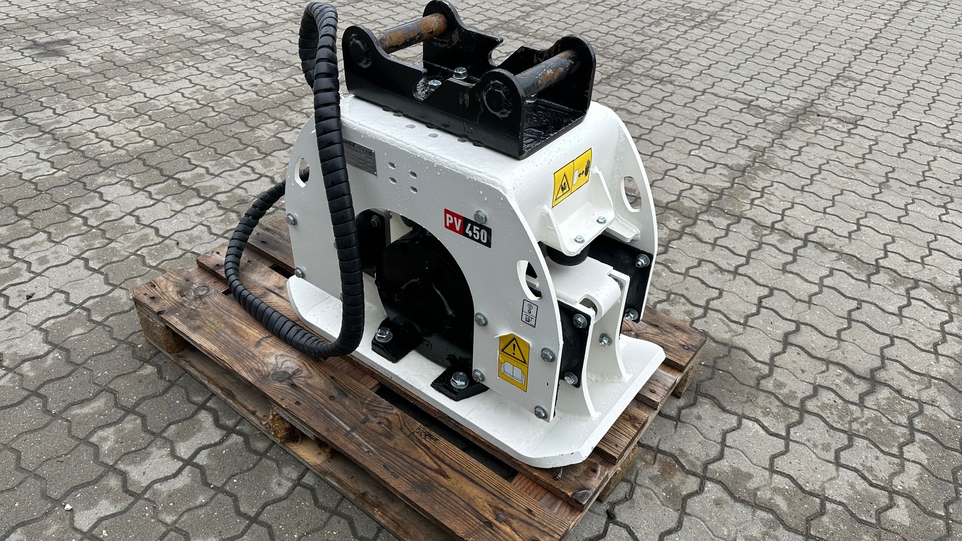 SIMEX PV450