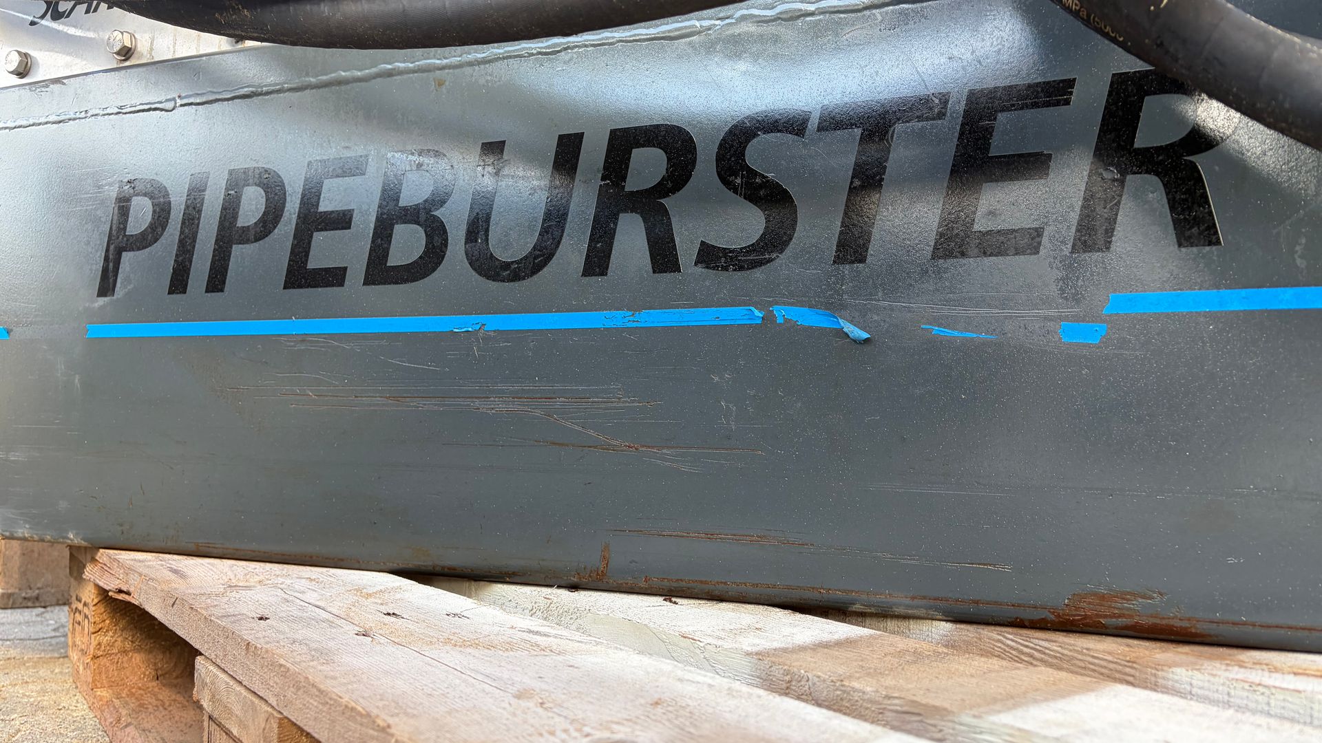 Scandinavian NO-DIG Center T45 Nordrill Pipebuster T45 - Komplet rørsprængningsanlæg med 112m stænger - (anlægget har KUN kørt 600 timer)