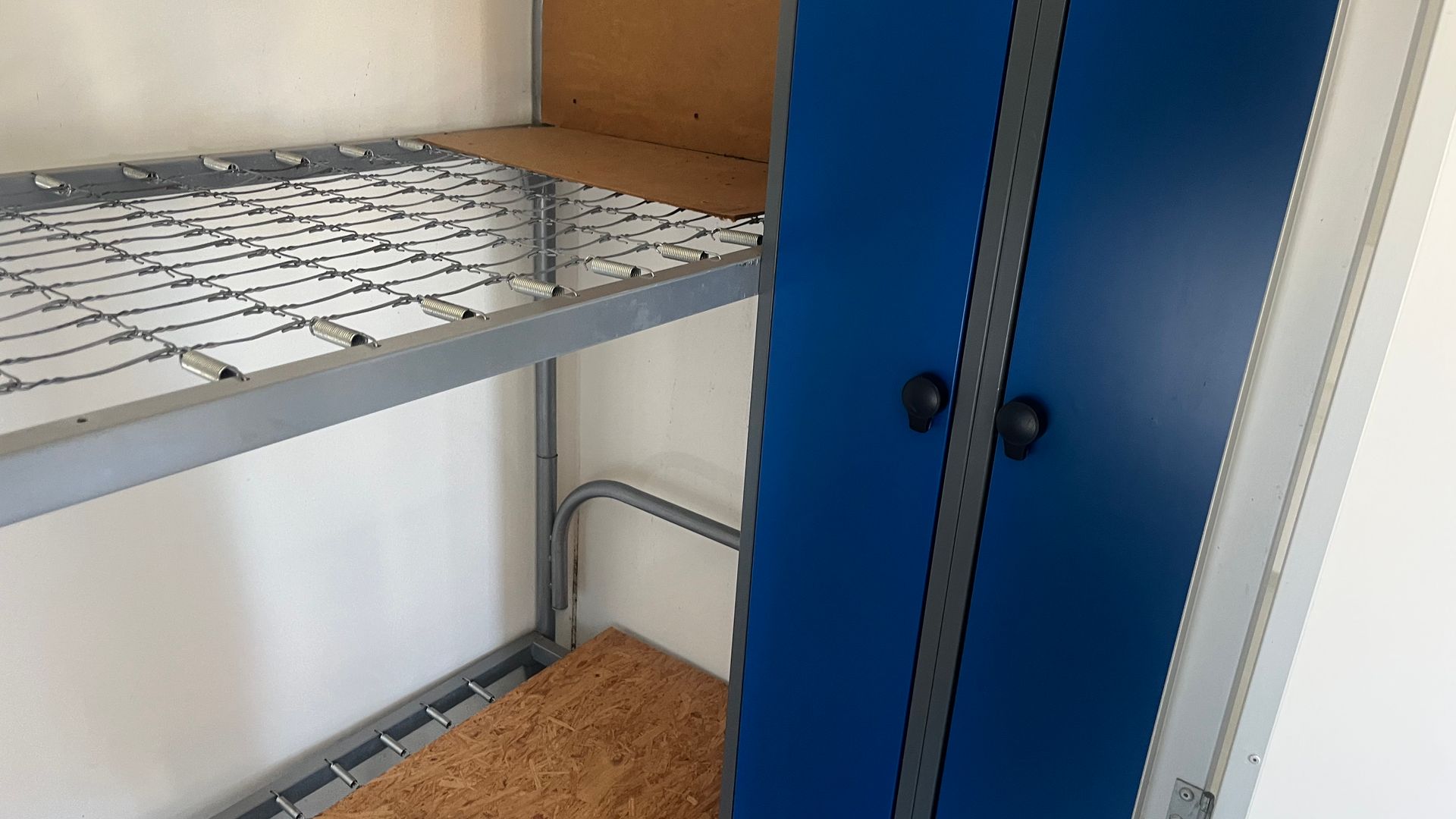 Scanvogn Beboelsesvogn 4 personers M. køkken og wc/bad