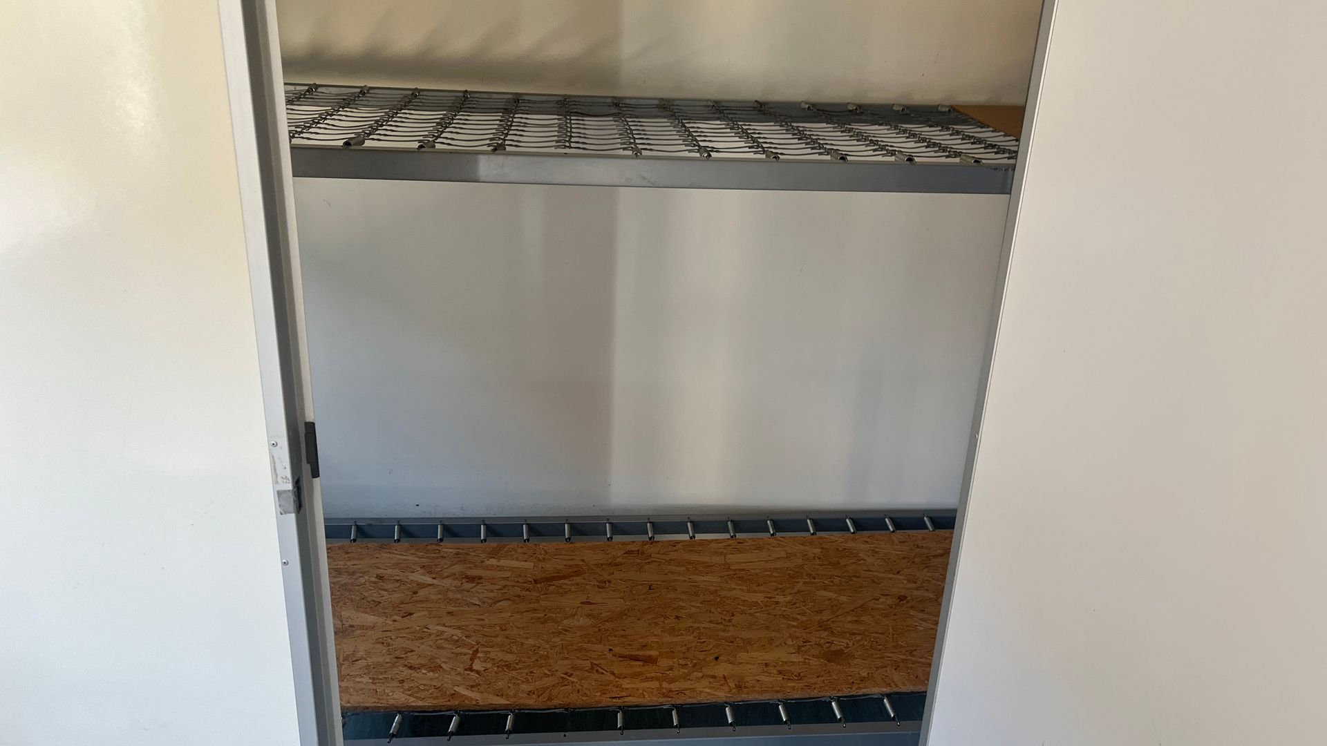 Scanvogn Beboelsesvogn 4 personers M. køkken og wc/bad