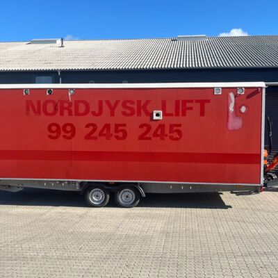 Scanvogn Beboelsesvogn  4 personers M. køkken og wc/bad