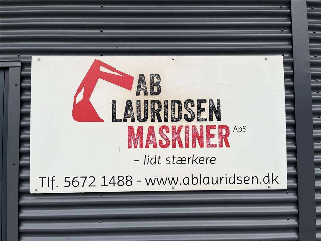 - - - NY profil skovl 20/40cm med hydrema