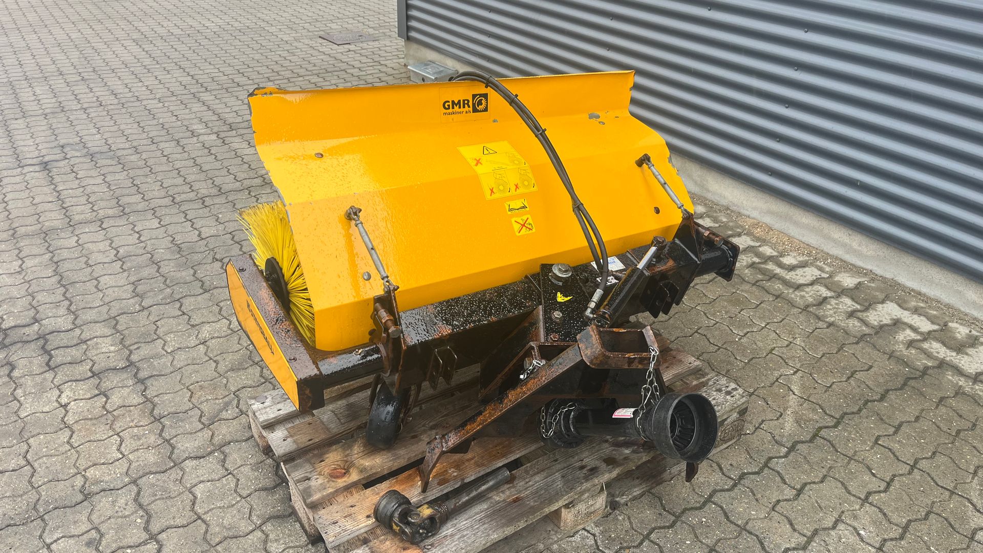 Stensballe ff1200 ff1200 mekanisk kost med hydraulisk sving