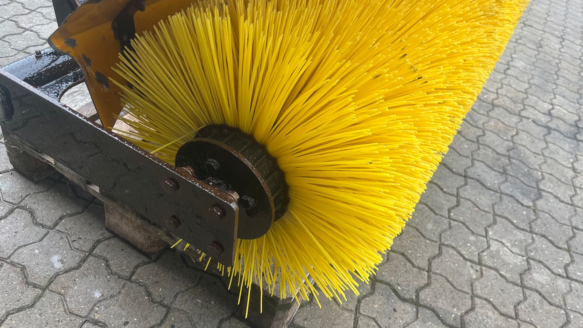 Stensballe ff1200 ff1200 mekanisk kost med hydraulisk sving