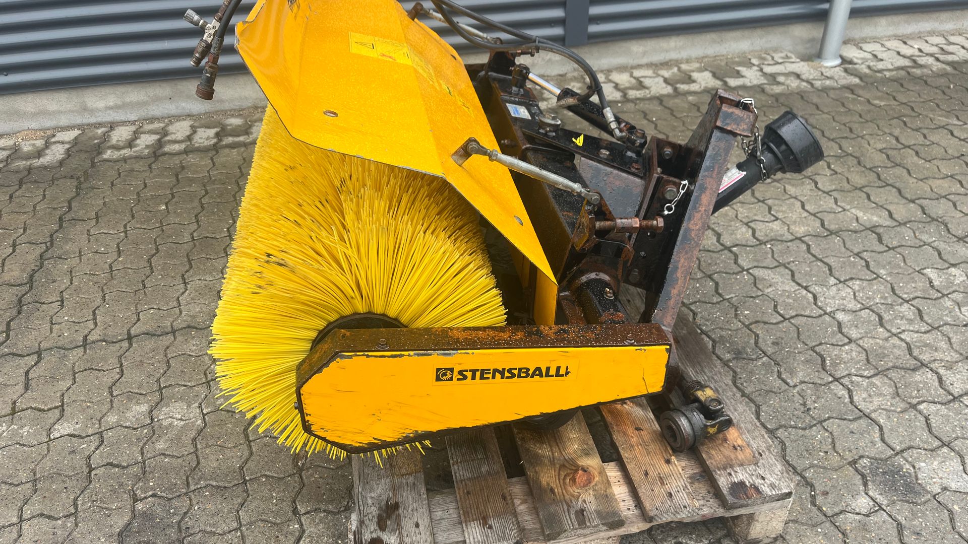Stensballe ff1200 ff1200 mekanisk kost med hydraulisk sving