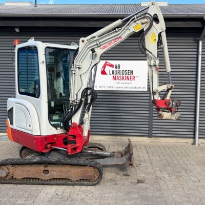 Takeuchi TB225 Årgang 2020 med Tiltman (S40)