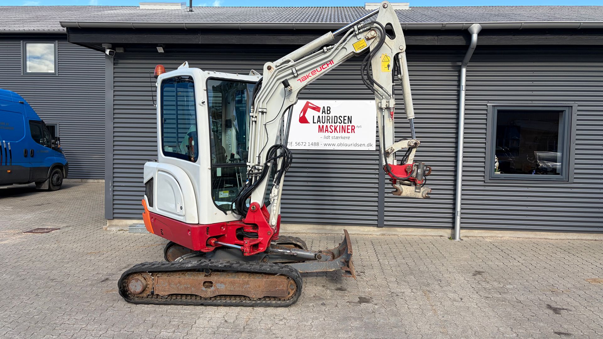 Takeuchi TB225  Årgang 2020 med Tiltman (S40)