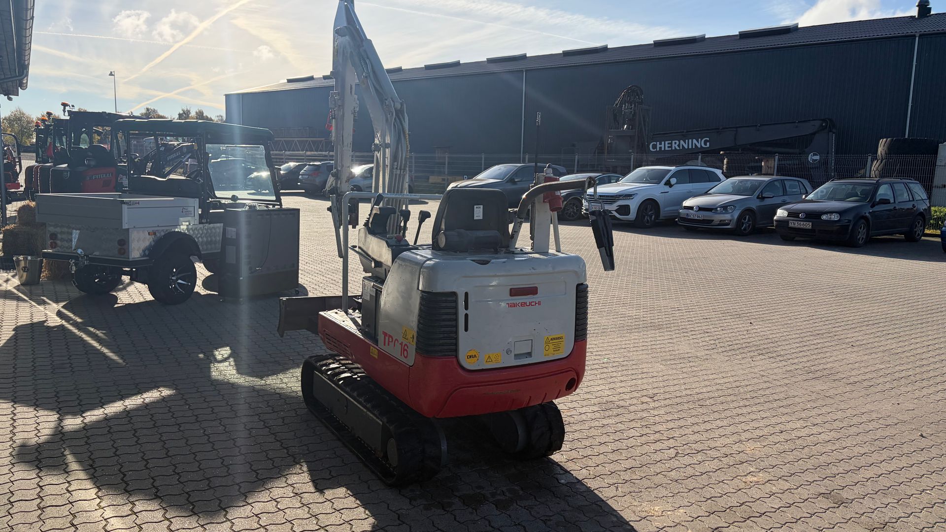 Takeuchi TB016 El-minigraver - Perfekt til indendørs arbejde