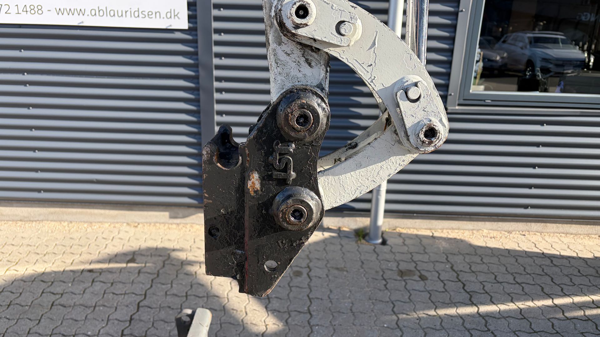 Takeuchi TB016 El-minigraver - Perfekt til indendørs arbejde