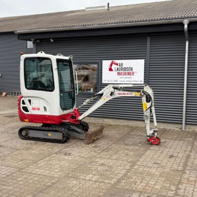 Takeuchi TB216 S30 uden skovle