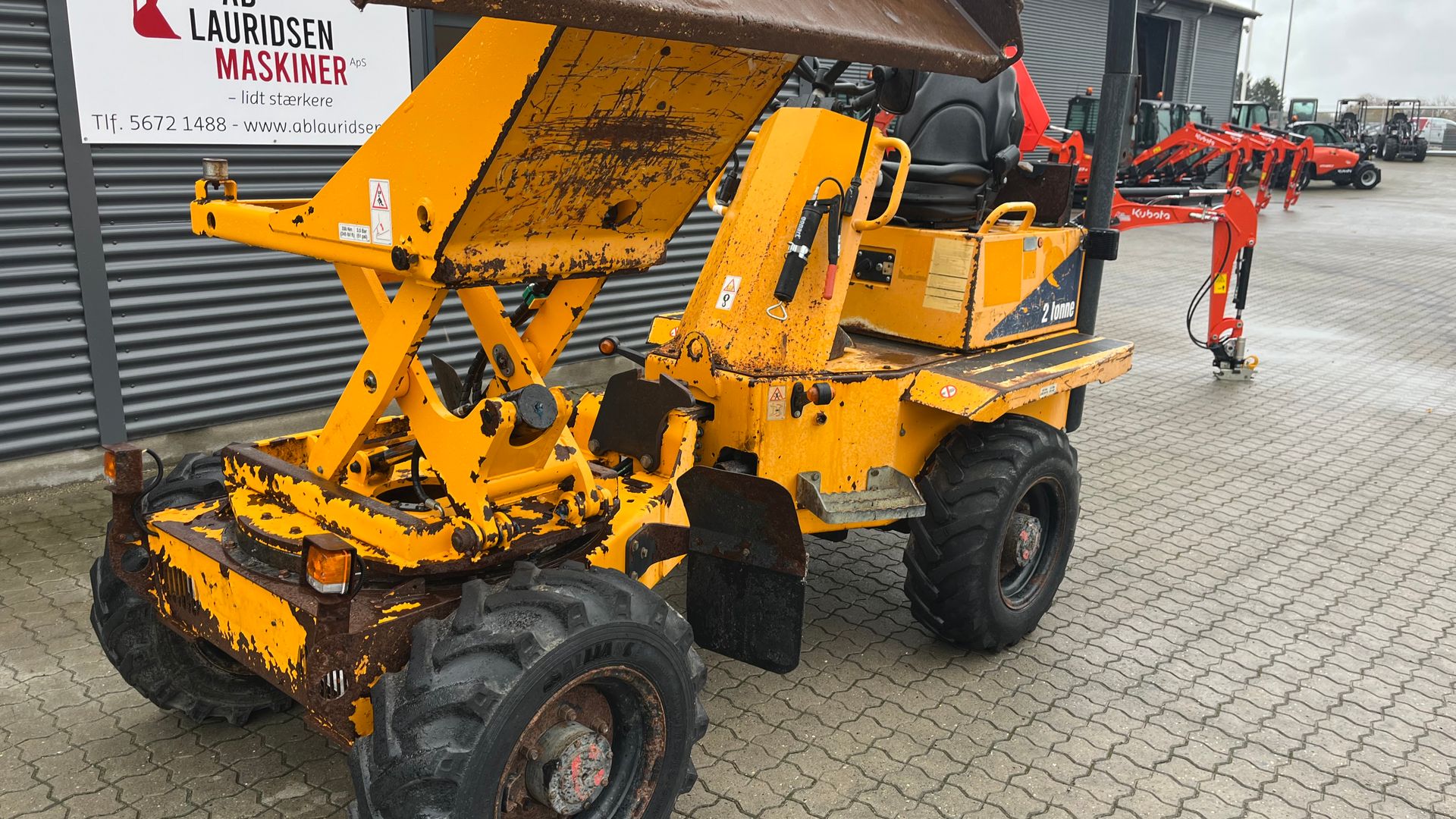 Thwaites 2 tons 2tons dumper med højtip og sving