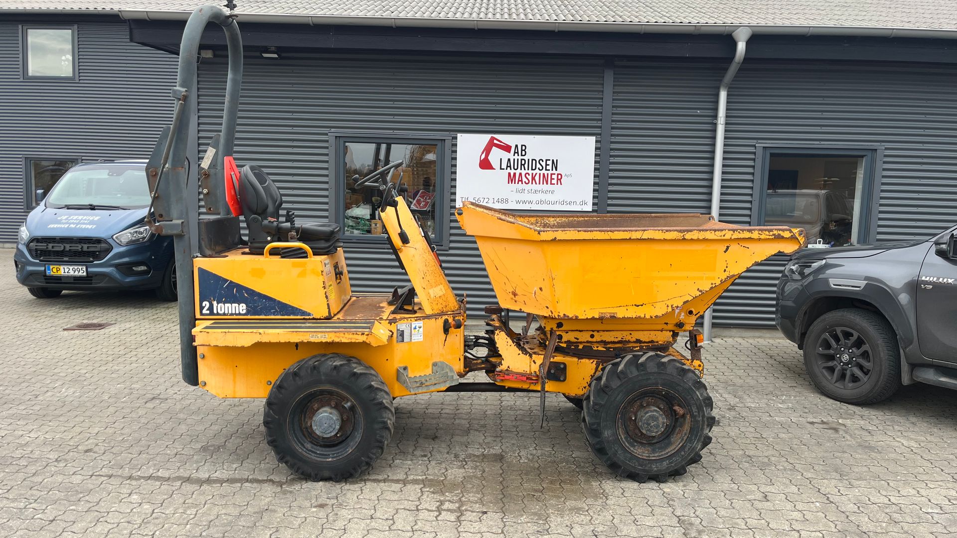 Thwaites 2 tons svingbar lad og højtip