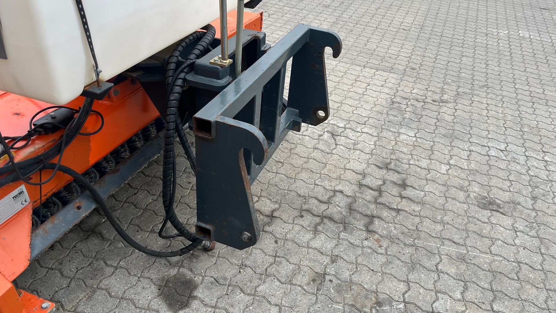 Tuchel profi 600 - 230 Med opsamler og vand anlæg.