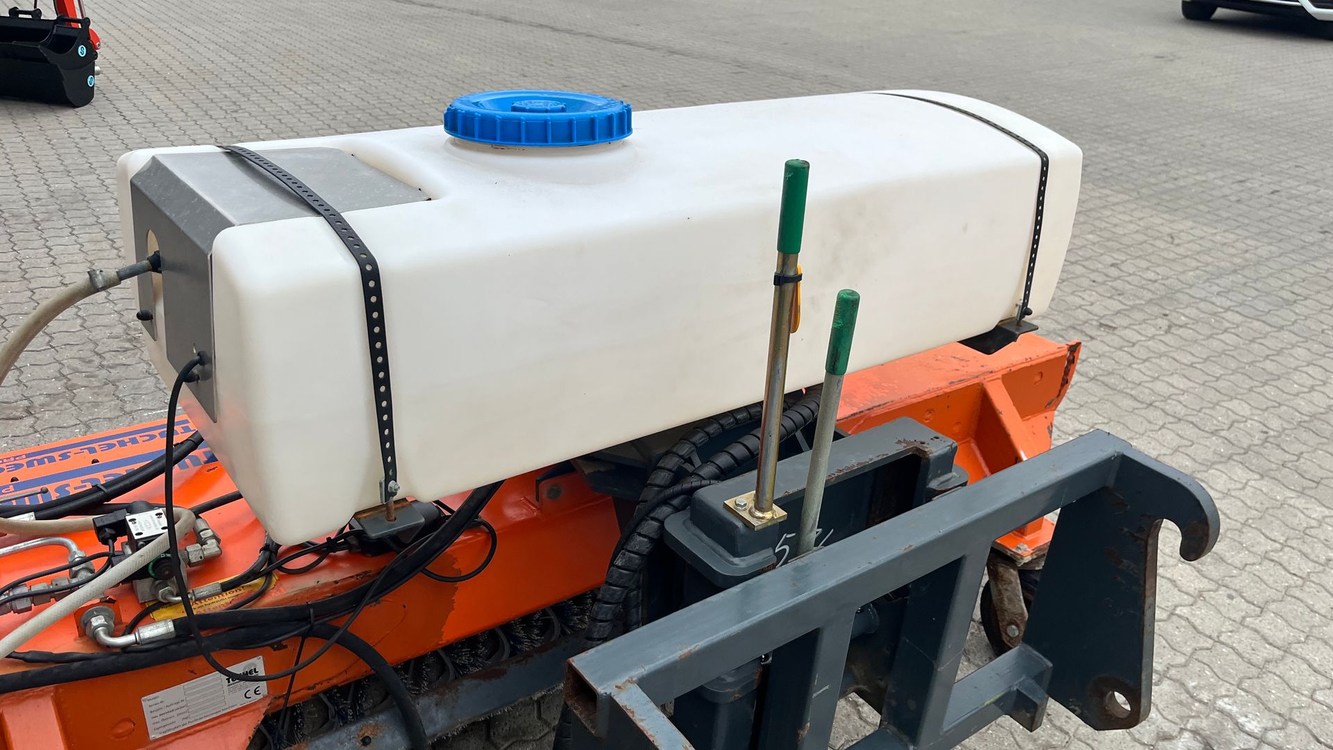 Tuchel profi 600 - 230 Med opsamler og vand anlæg.